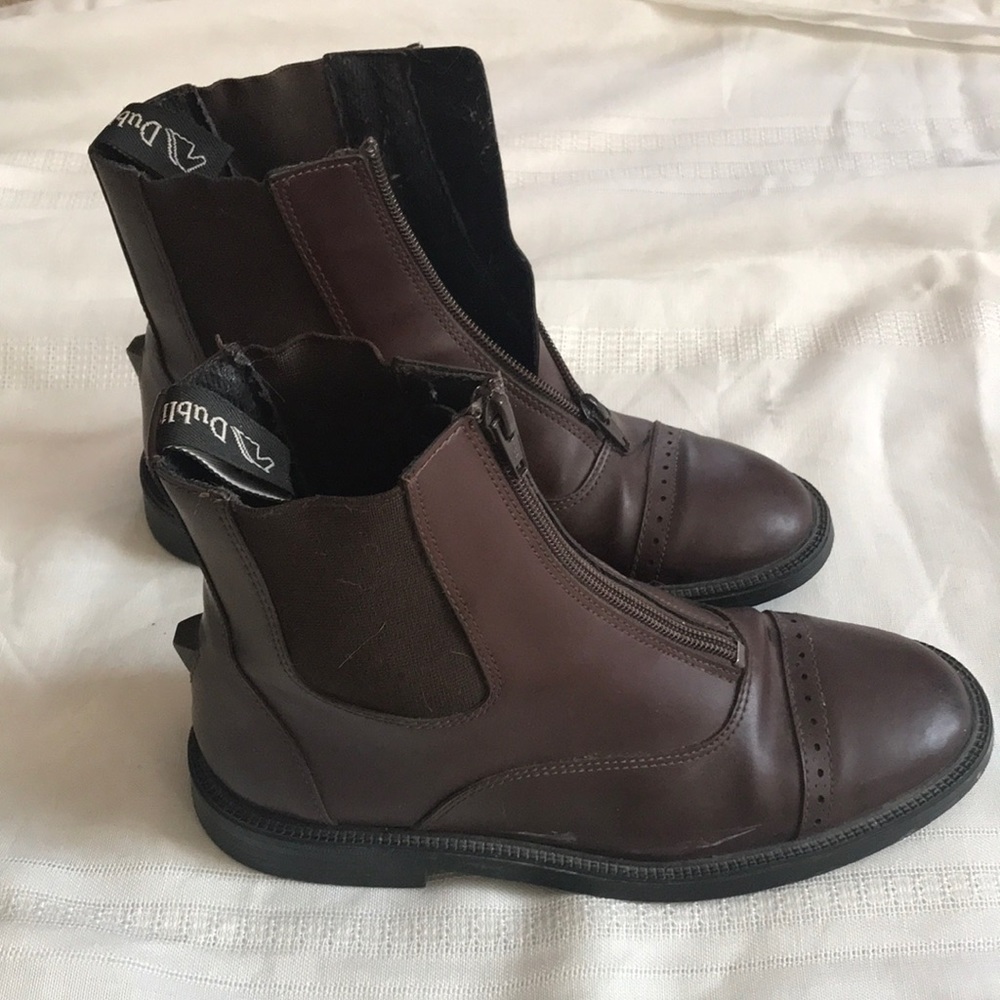 Leather riding boots